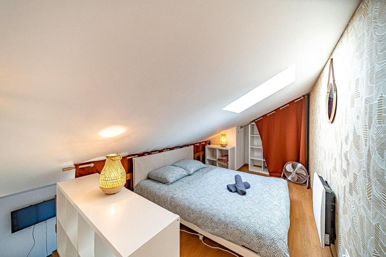 Apartment With Mezzanine Cusset District Villeurbanne Exterior photo